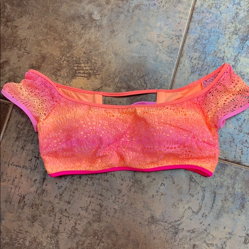 Victoria’s Secret crop top swimsuit top M